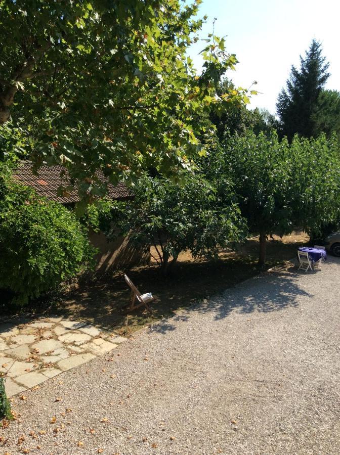 Bed and Breakfast Reve D'Emma Plan-dʼOrgon Esterno foto